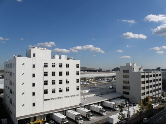 本社工場（成田国際空港内）